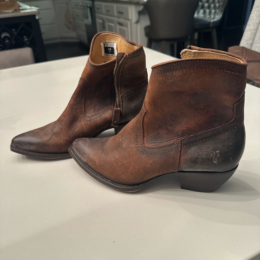 Frye Dark Brown Western boots
